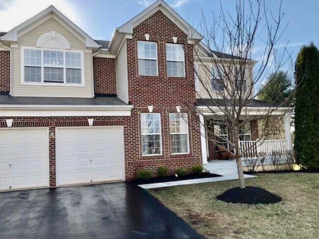 Foto del edificio - 5 Bedroom Single Family Home in Leesburg