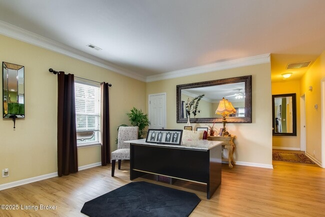 Building Photo - 203 S Dorsey Ln