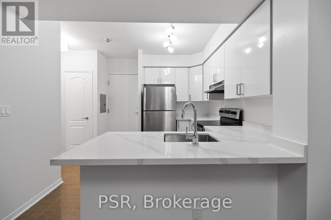 Building Photo - 50 John St