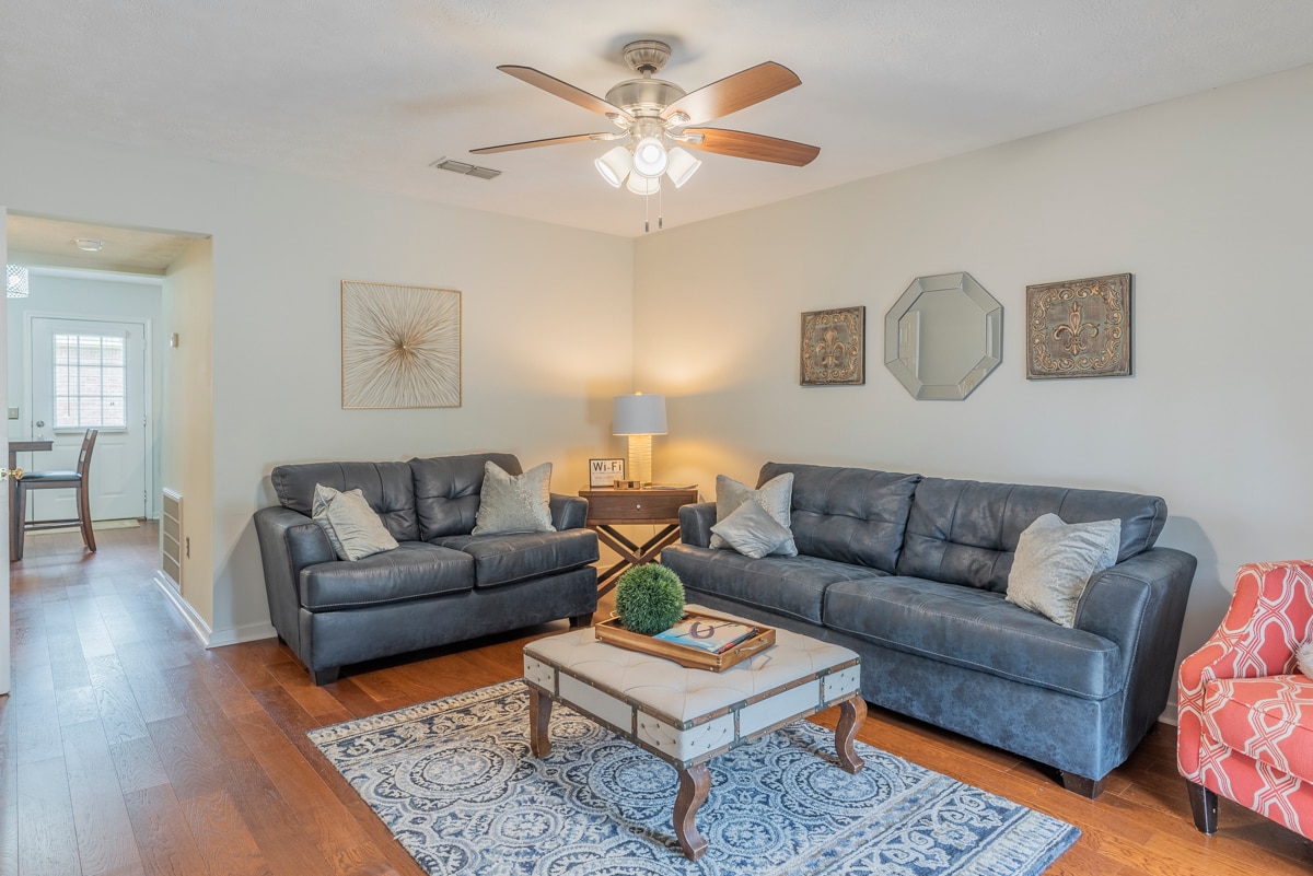 1255 Louisville St, Starkville, MS 39759