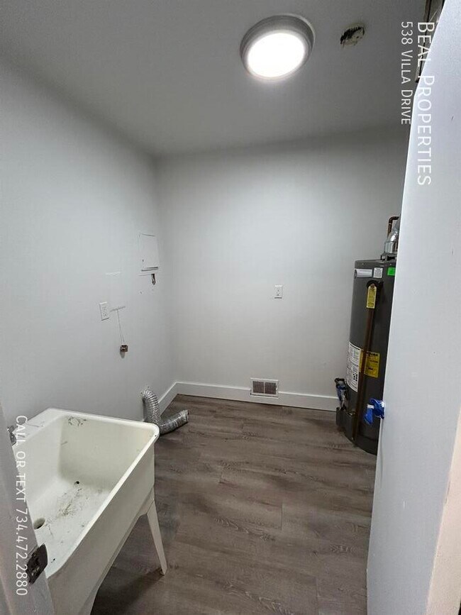 Foto del edificio - 538 Villa Dr