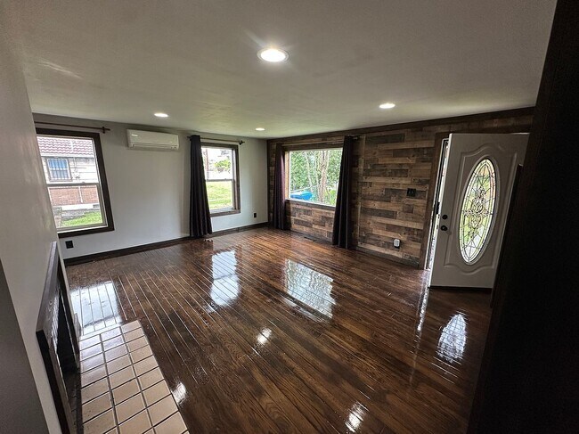 Foto del edificio - 1308 S Shelton St