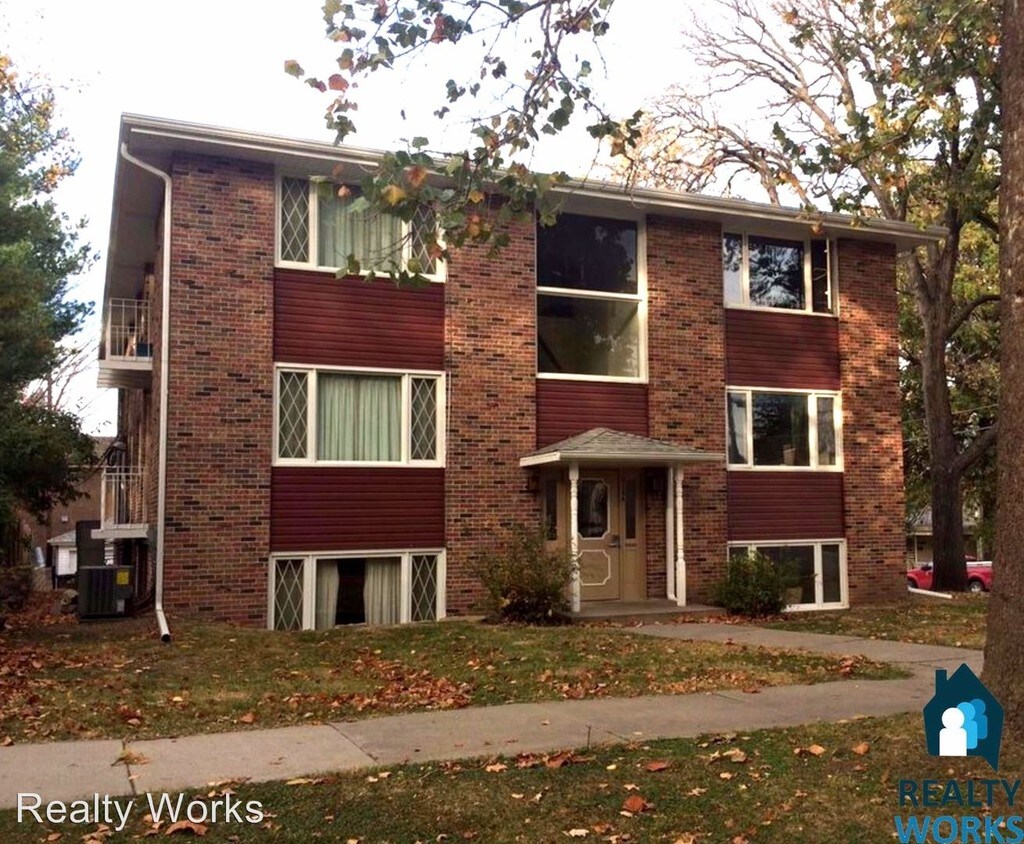 Foto principal - 2144 B St