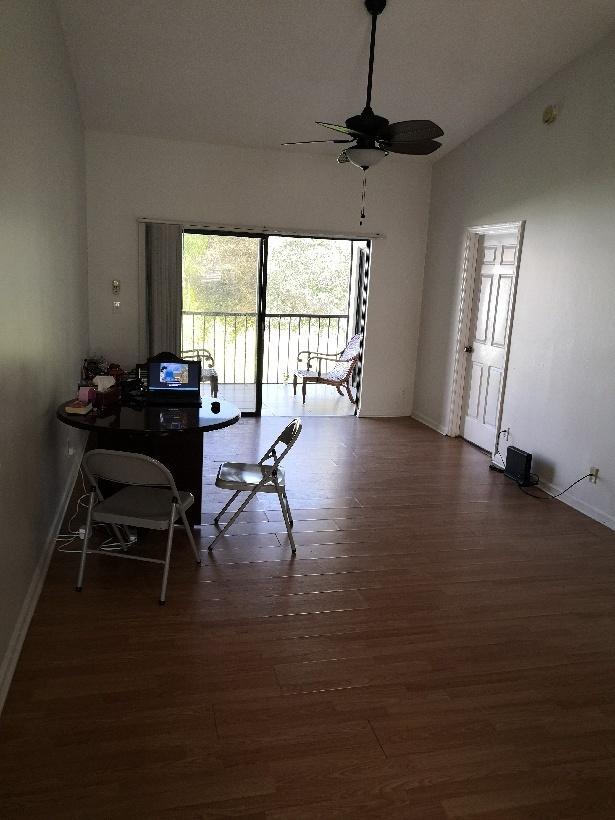 Foto del edificio - 320 Norwood Terrace