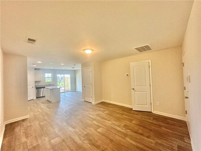 Building Photo - 139 Adger Rd