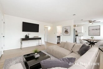 Building Photo - 9421 W 65th Ave