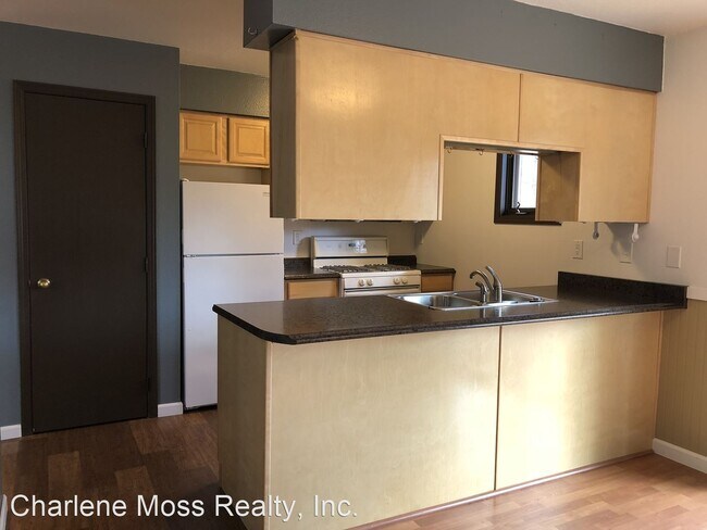 Building Photo - 2080 E Wolverine Cir