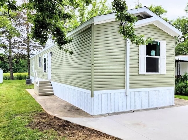 Building Photo - 5810 US-20