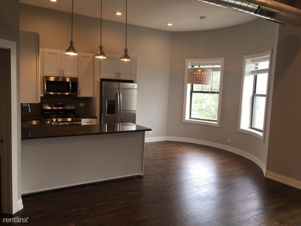 Foto principal - 6320 S Ingleside Ave