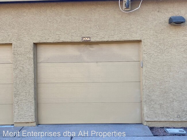 Building Photo - 1 br, 1 bath House - 1126 W ELLIOT RD #1056
