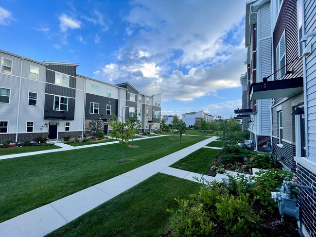 Building Photo - 4183 Calder Ln