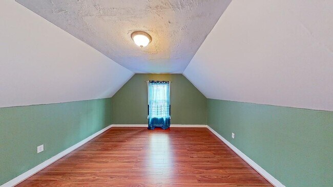 Foto del edificio - 13 Whitman St