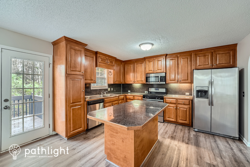 Primary Photo - 108 Nelson Ridge Dr, Ball Ground, GA, 30107