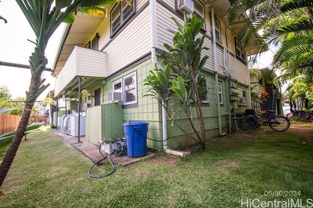 Building Photo - 725 Kihapai Pl