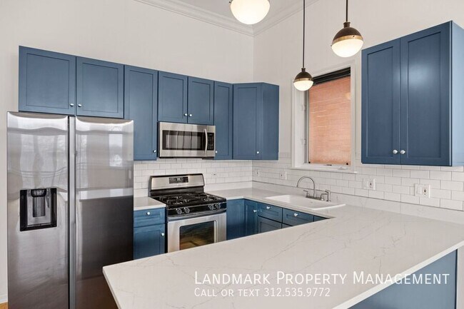 Foto del edificio - 1755 N Artesian Ave