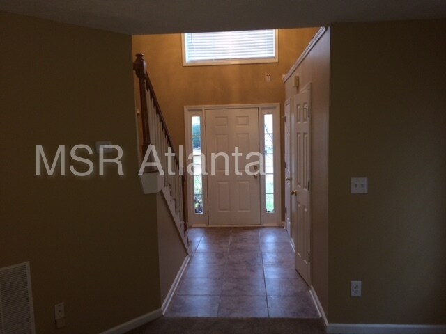 Foto del edificio - 2971 Highland Park Cir
