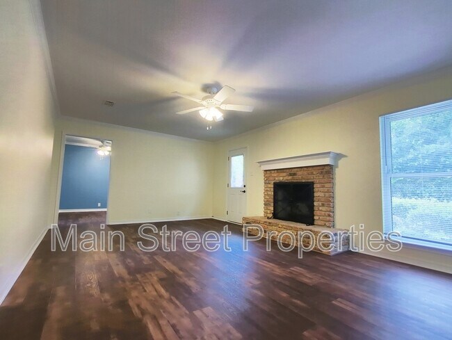 Foto del edificio - 3545 Hopestill Rd