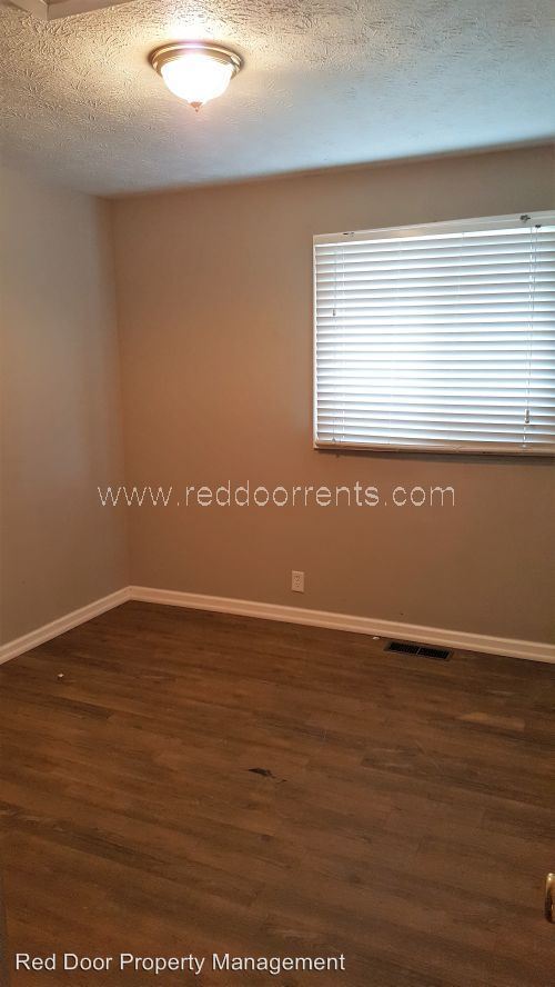 Foto del edificio - 5325 E Hill Dr