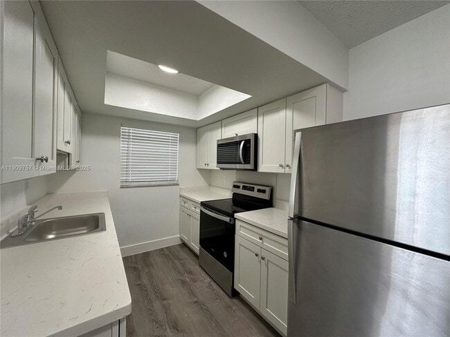 Foto del edificio - 3616 NE 11th Ave