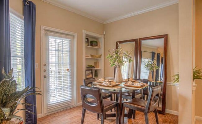 Building Photo - 3 bedroom in Sugar Land TX 77498