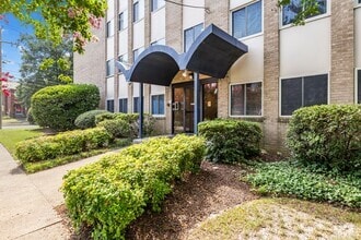 Building Photo - 1005 Woodrow Ave