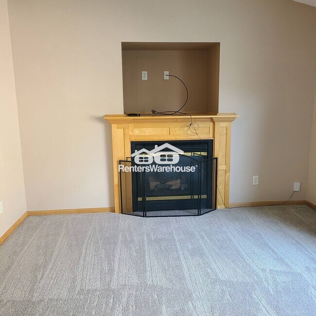 Foto del edificio - 5543 Glenview Ln