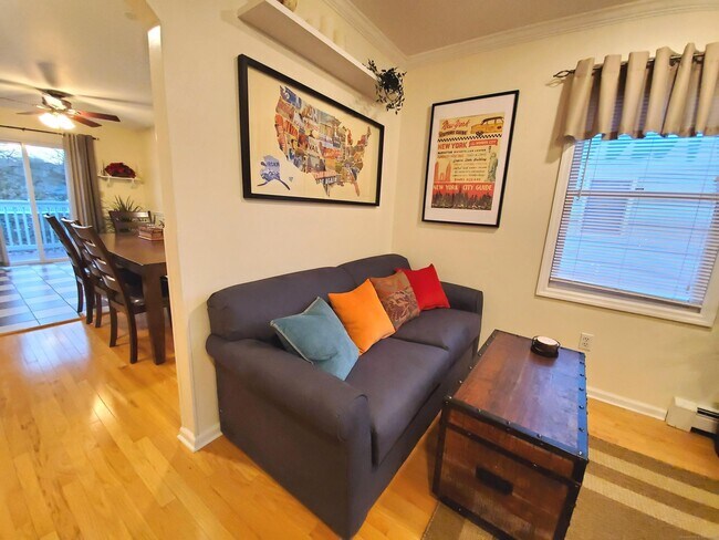 Building Photo - 39 Nash Pl