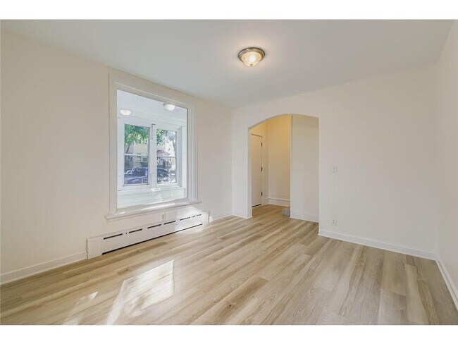 Foto del edificio - 2630 14th Ave S