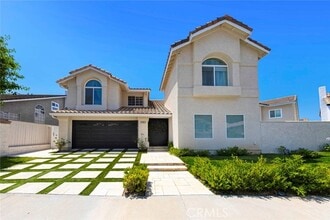 Building Photo - 8008 E Fox Run Ln