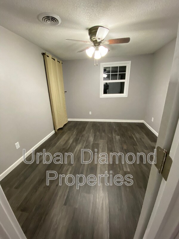 Foto del edificio - 534 Richfield Rd