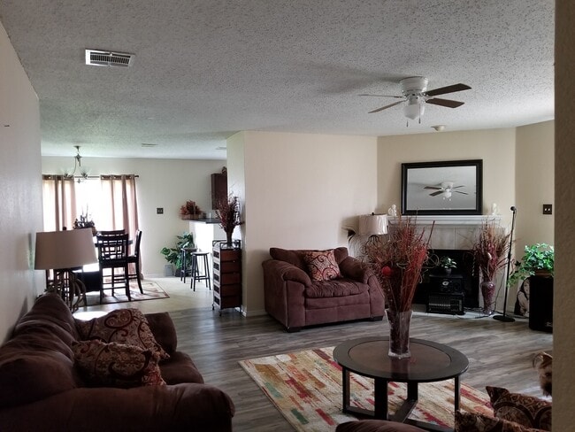 Photo - 8103 Zephyr Ct House