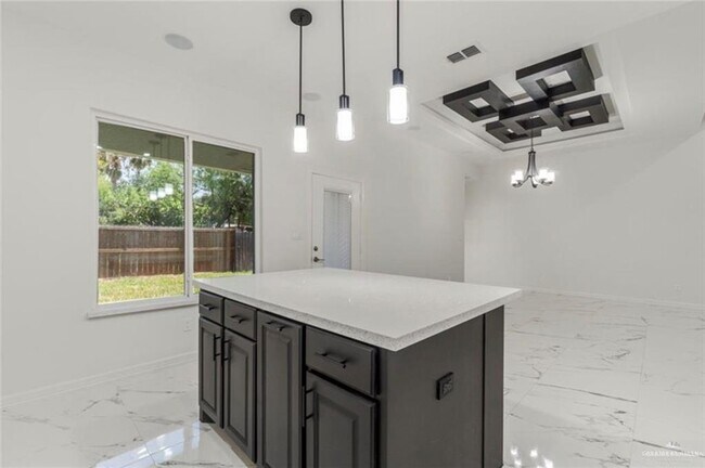 Foto del edificio - 605 W Southland Ave