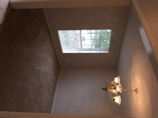 Building Photo - 468 Longmeadow St