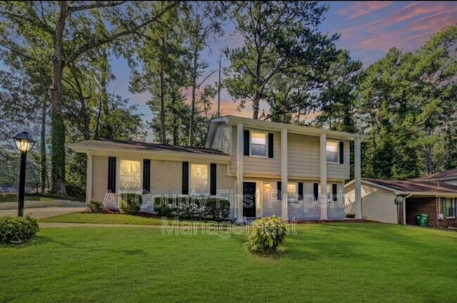 Photo - 2637 Elkhorn Dr House