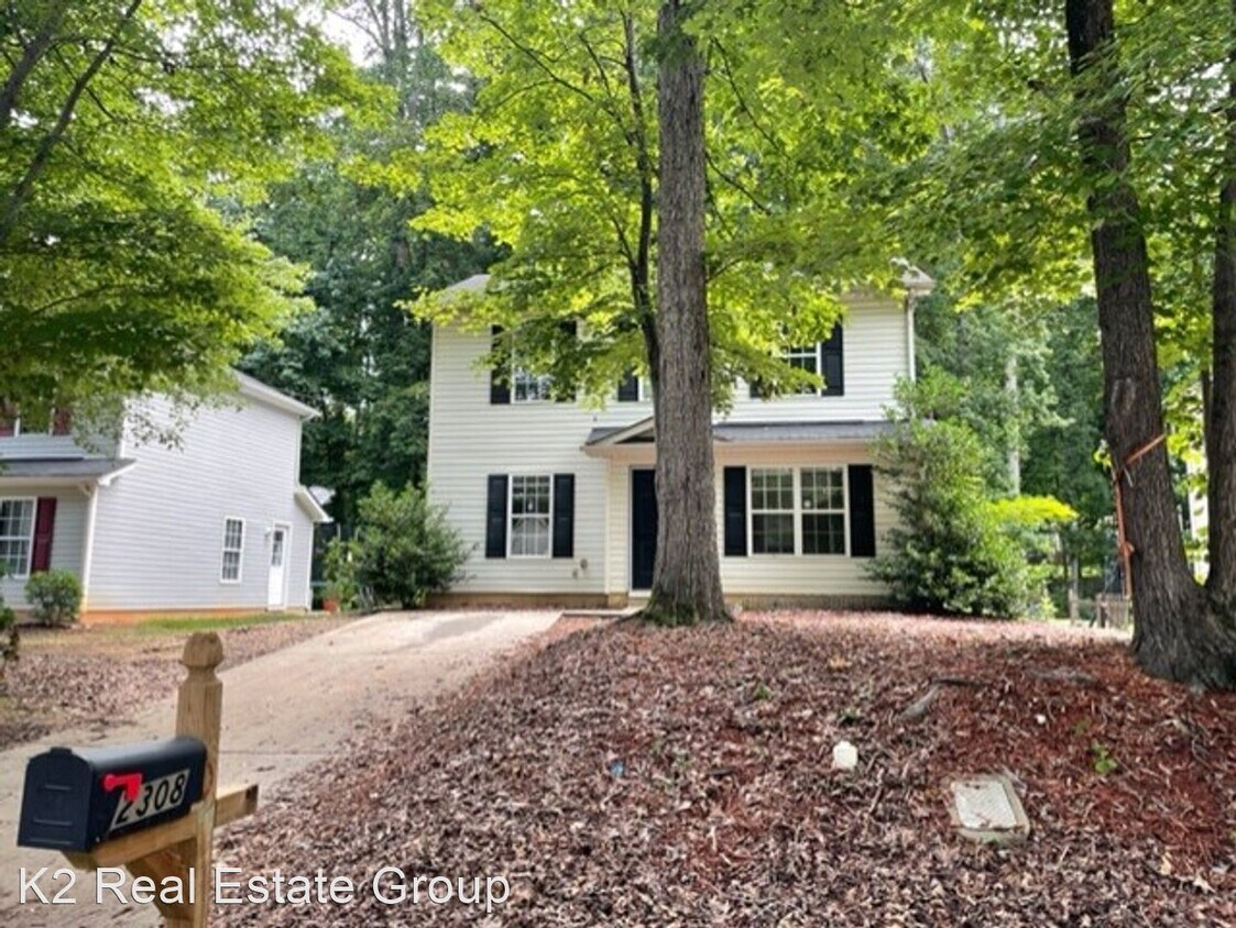 Building Photo - 4 br, 2.5 bath House - 2308 Juniper Drive