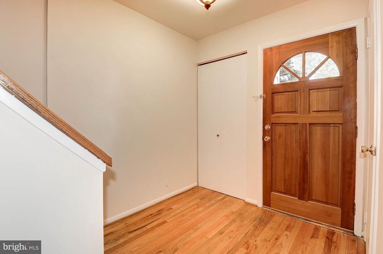 Primary Photo - 2025 Chadds Ford Dr