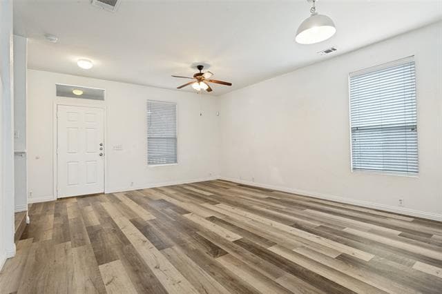 Building Photo - 2609 Van Buren Dr