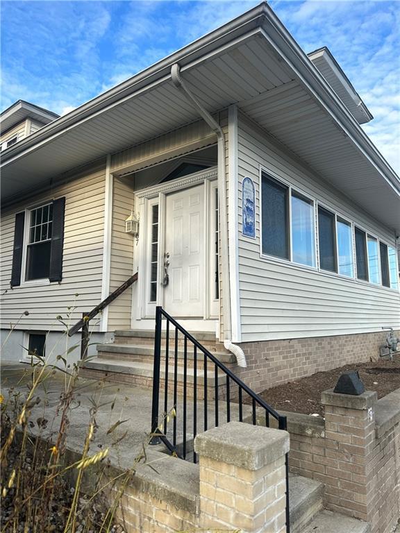 Building Photo - 67 Armington St