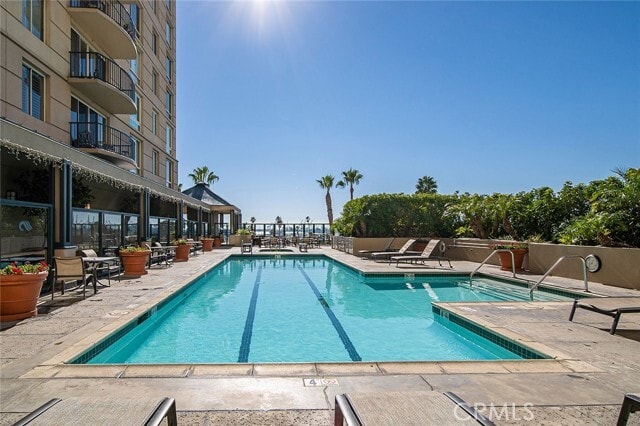 Building Photo - 850 E Ocean Blvd