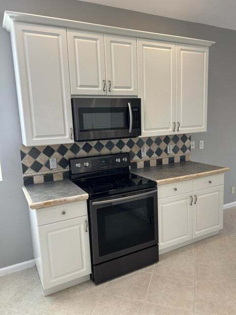Building Photo - 7184 Cataluna Cir