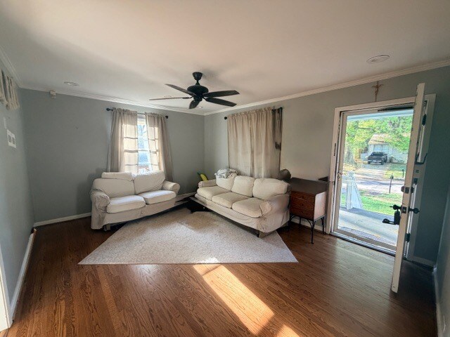 Foto del edificio - 400 Woodvale Ln