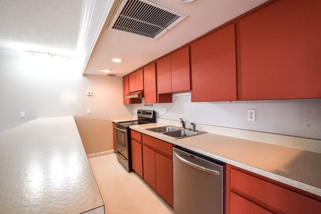 Photo - NCEN130 Apartment