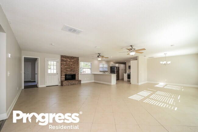 Foto del edificio - 3127 Watson Dr S