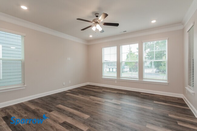 Foto del edificio - 5032 David Cox Road