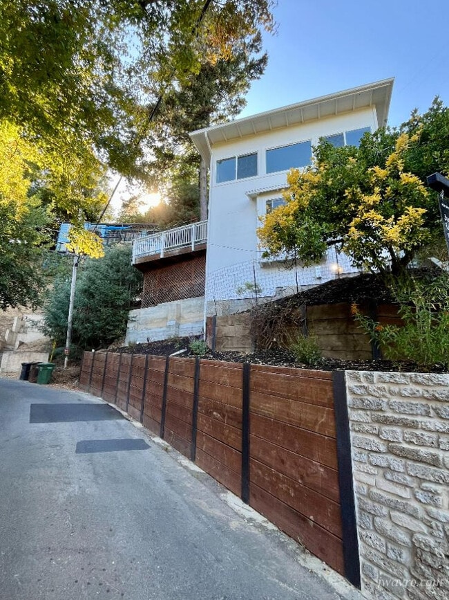 Photo - 296 Scenic Rd House