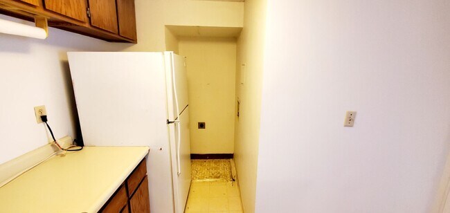 Foto del edificio - Kings Gate- 2724 Kahoaloha Lane #1605
