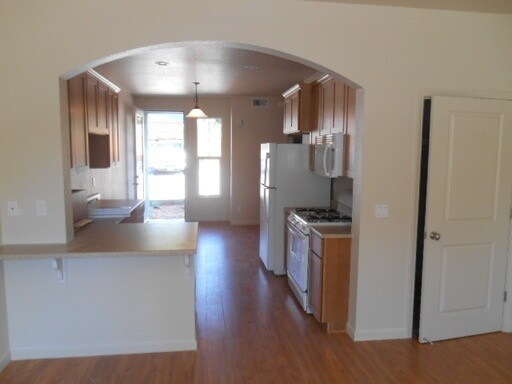 Building Photo - 2329 Chanate Rd