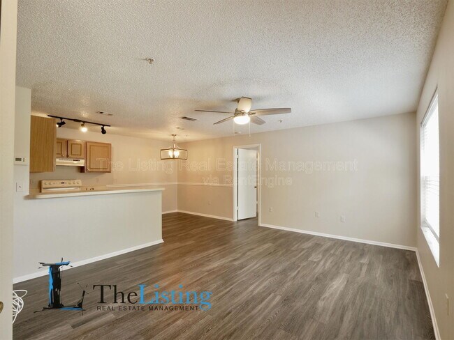 Foto del edificio - 637 Buoy Ln