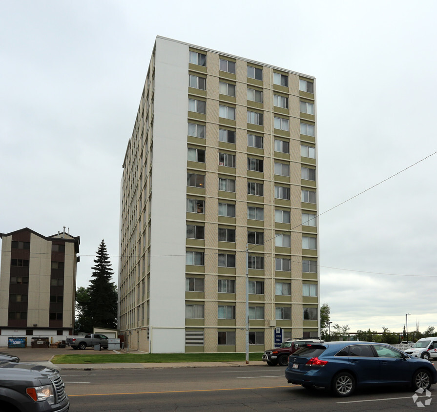 Primary Photo - Jasper House