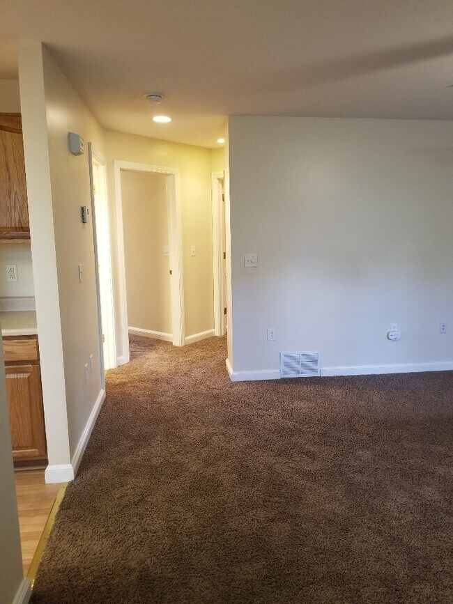 18 Bakers Lndg, WV 26505 Apartments in WV